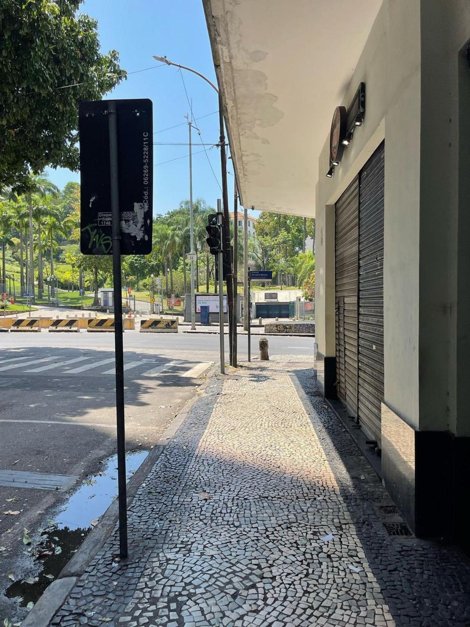 Modernos Proximo Ao Metro *